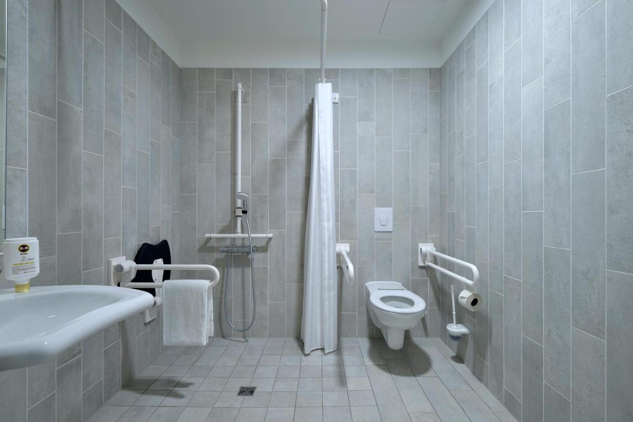 B&B Hotel Koeln-Ehrenfeld Екстер'єр фото